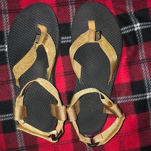 TEVA Platform Sandals Gold